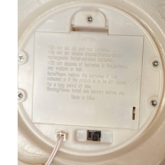 11" Blow Mold Tabletop Reindeer Christmas Deer/LIGHTS UP - Picture 6 of 8